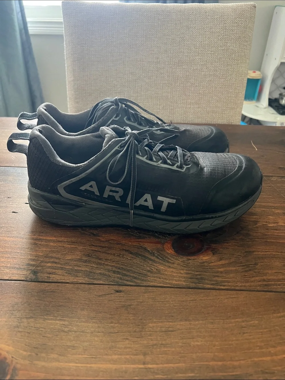 Ariat Men's Black and Gray Low-Top Work composite toe work Sneaker